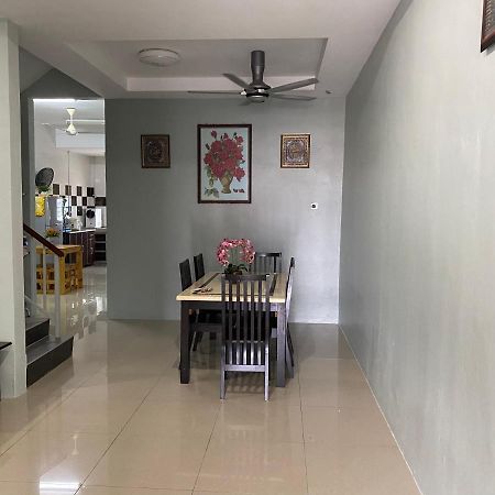 Makmur Homestay Taiping Exteriér fotografie