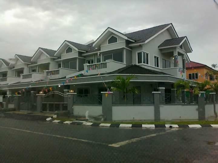 Makmur Homestay Taiping Exteriér fotografie